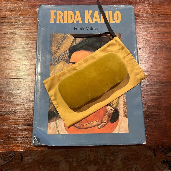 GUCCI Square Frame Sunglasses - Picture 8 of 12